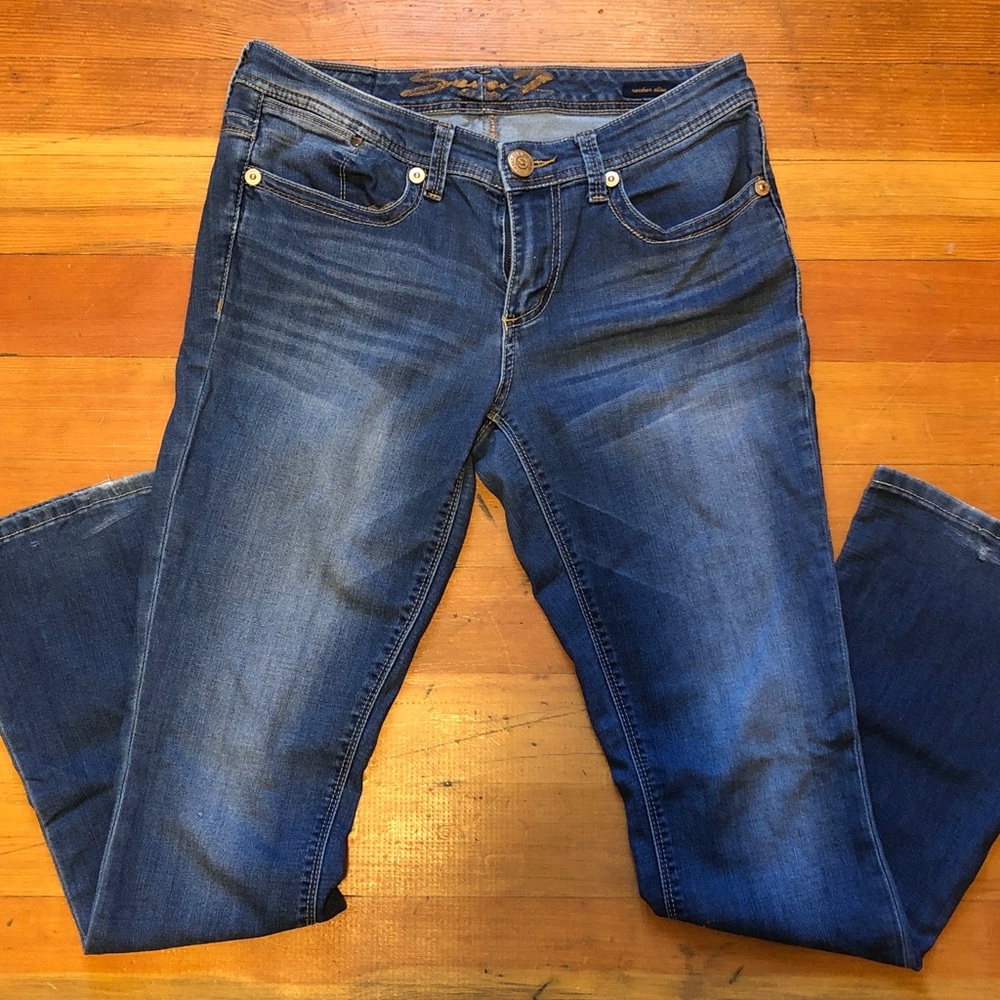 Seven7 Women's Straight Leg Blue Jeans